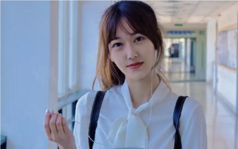 上海财经大学生家教吴老师简历19915